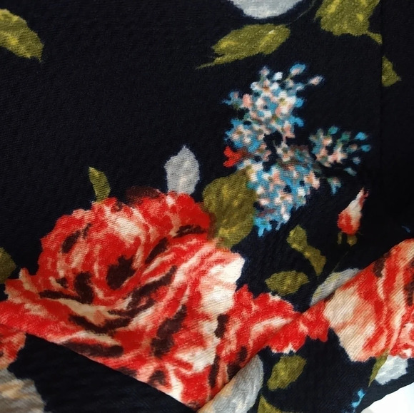 Floral Fun Dress EUC 💗 - Picture 9 of 12